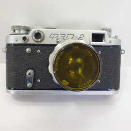 Фотоаппарат "ФЭД-2" с чехлом. Картинка 3